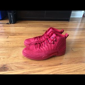 Gym Red Jordan 12s - Size 14